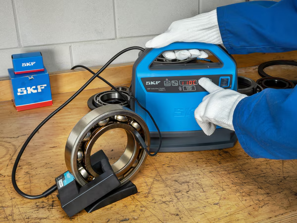 SKF TMBH 5/120v Compact portable induction heater Silent operation User-friendly